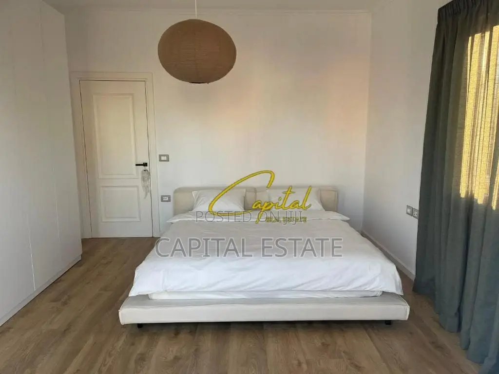 PENTHOUSE ME QIRA 100 M2 ISH BLLOKU 1.400 EURO