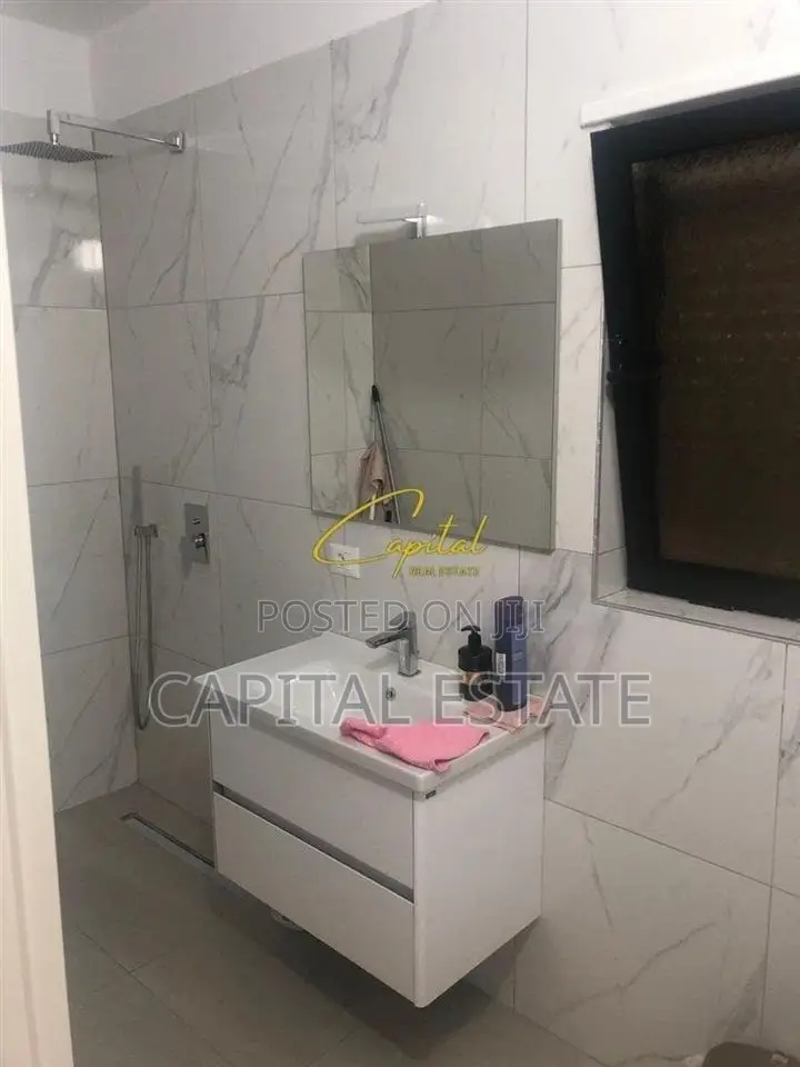 SHITET APARTAMENT 3+1+2 RRUGA E DIBRES 274.760 EURO
