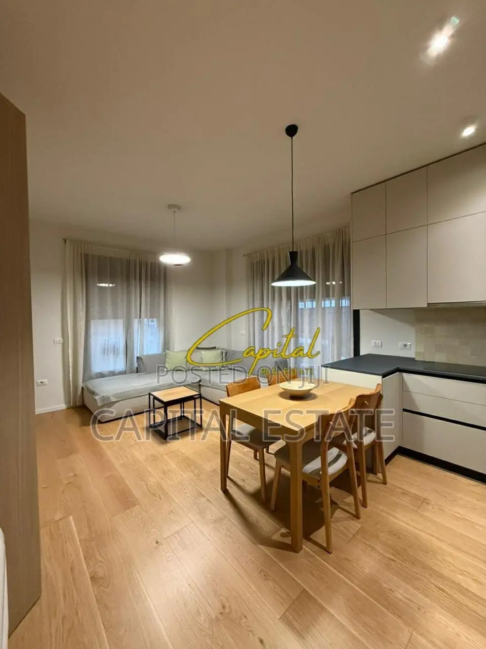 APARTAMENT ME QIRA 2+1 RRUGA E KOSOVAREVE 1.300 EURO