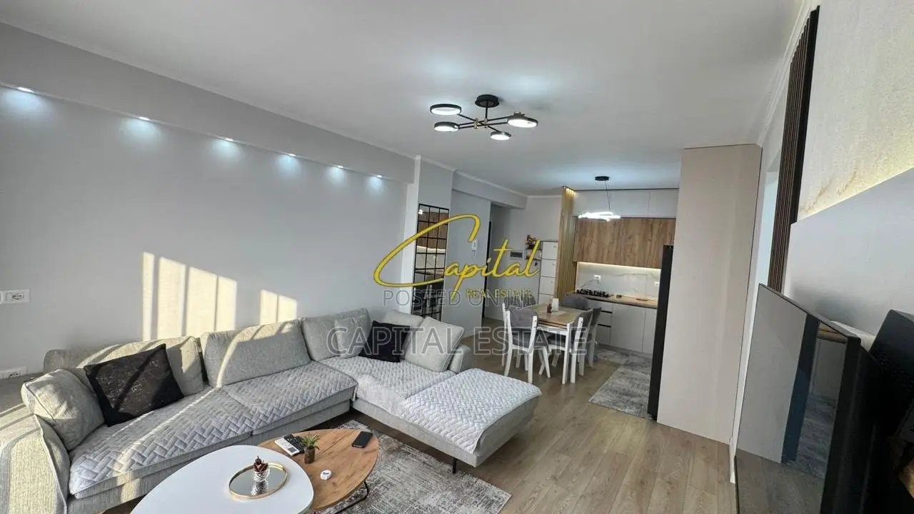 SHITET APARTAMENT 2+1 KAMEZ 11.000.000 LEKE
