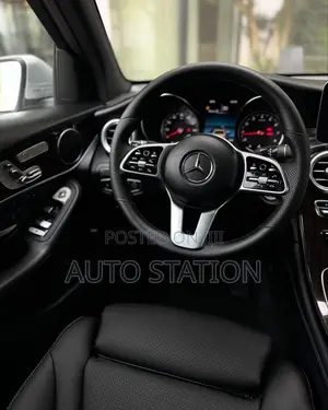 Mercedes Benz GLC 300