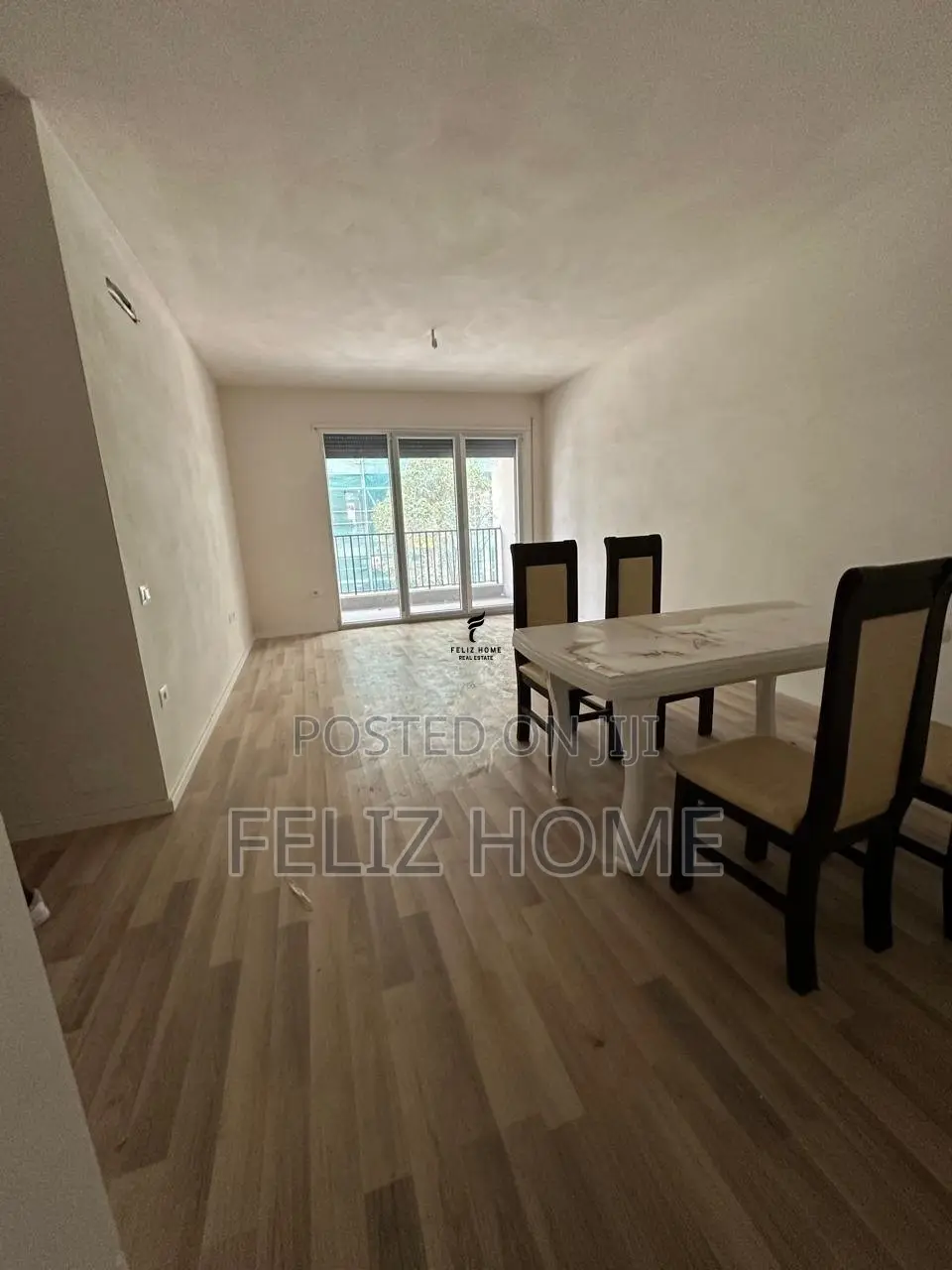 ZYRE ME QERA 100M2 DON BOSKO 60.000 LEKE