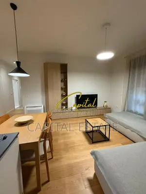 APARTAMENT ME QIRA 2+1 RRUGA E KOSOVAREVE 1.300 EURO