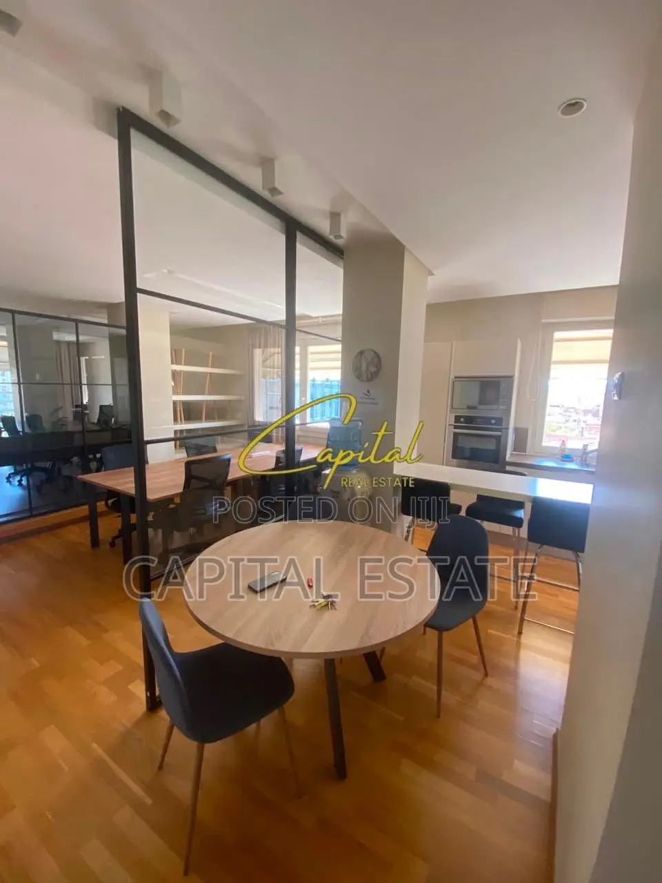 AMBIENT BIZNESI ME QIRA 140 M2 ISH BLLOKU 3.200 EURO