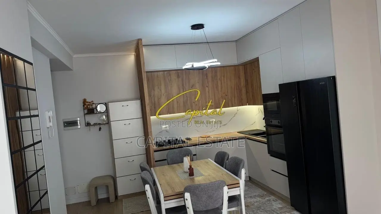 SHITET APARTAMENT 2+1 KAMEZ 11.000.000 LEKE