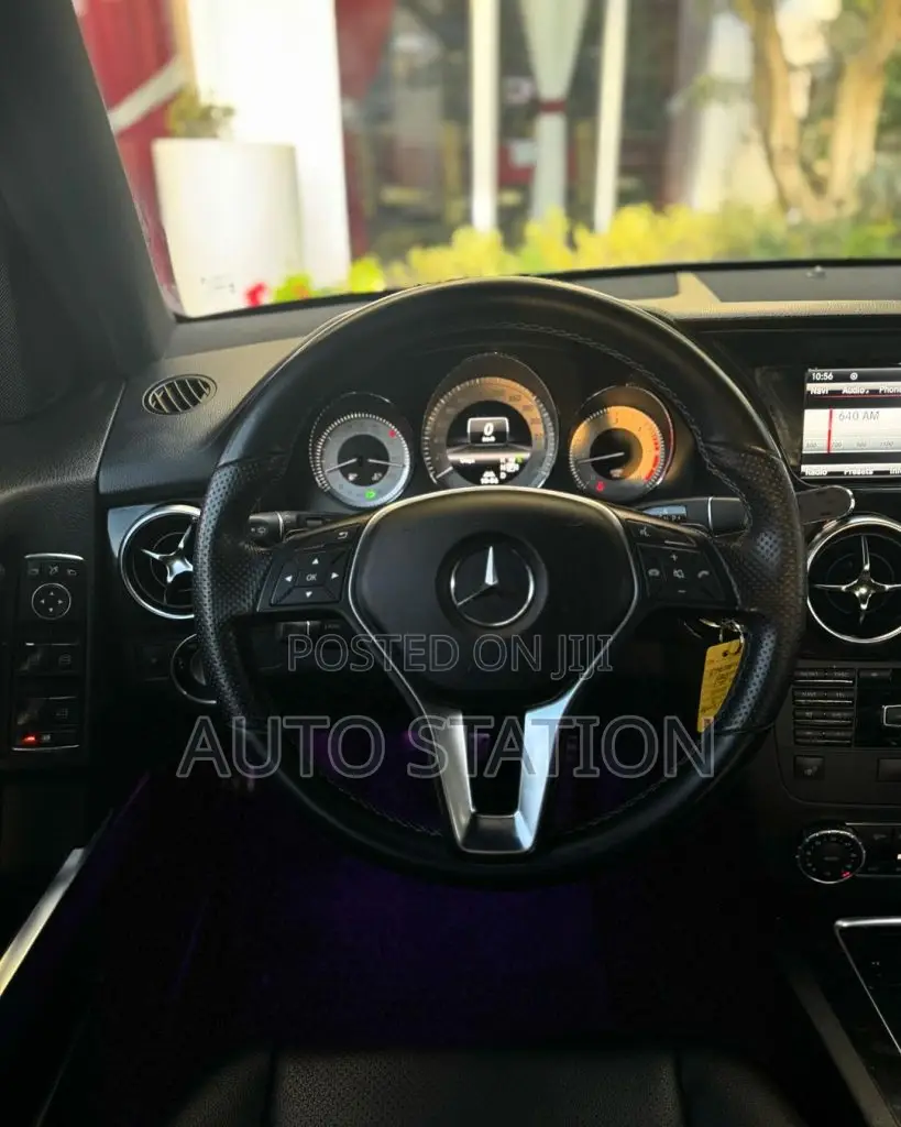 MERCEDES BENZ GLK