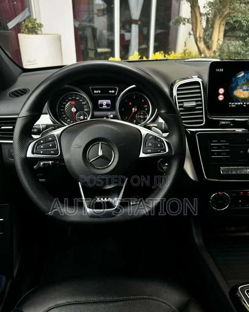 MERCEDES BENZ GLE