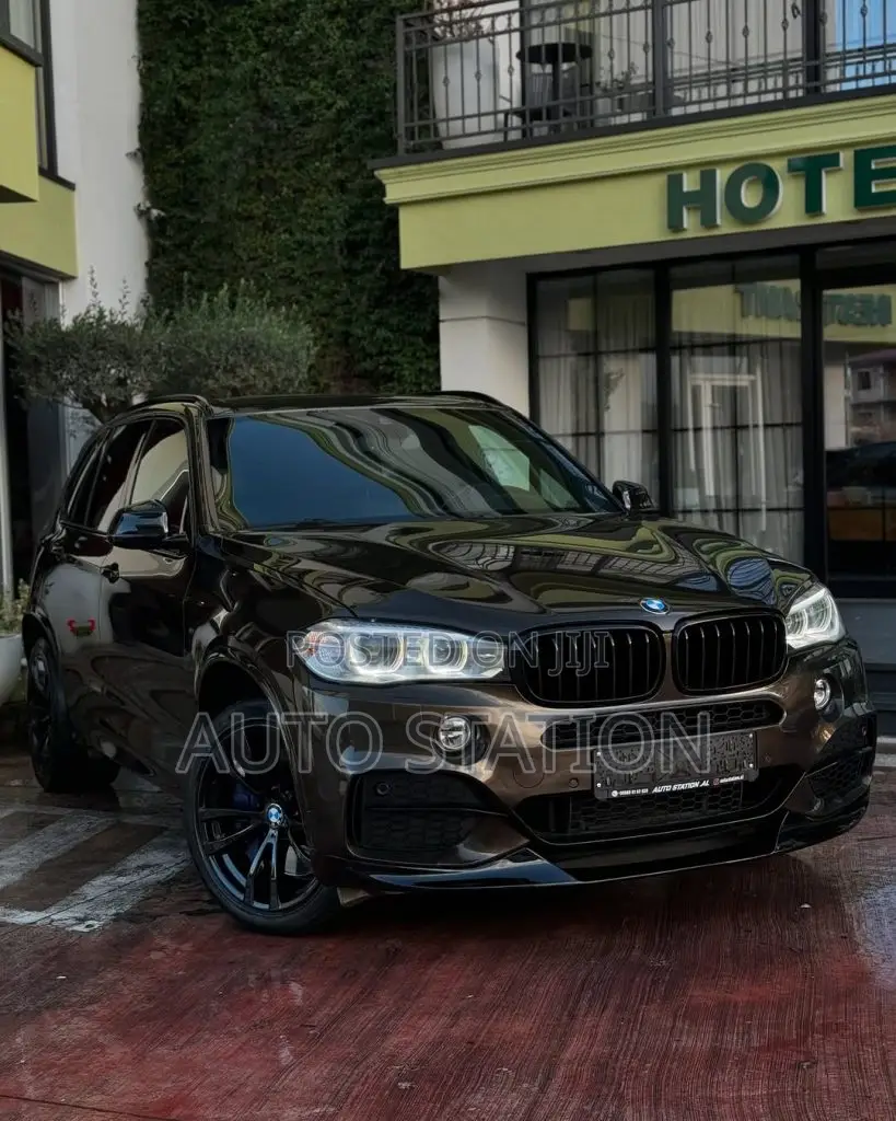 BMW X5 M50d