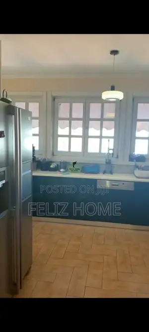 SHITET APARTAMENT DUPLEX 3+1+2+2 MYSLYM SHYR 540.000 EURO
