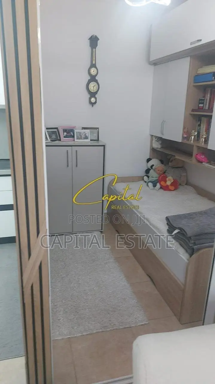 SHITET APARTAMENT 1+1 KINOSTUDIO 15.800.000 LEKE