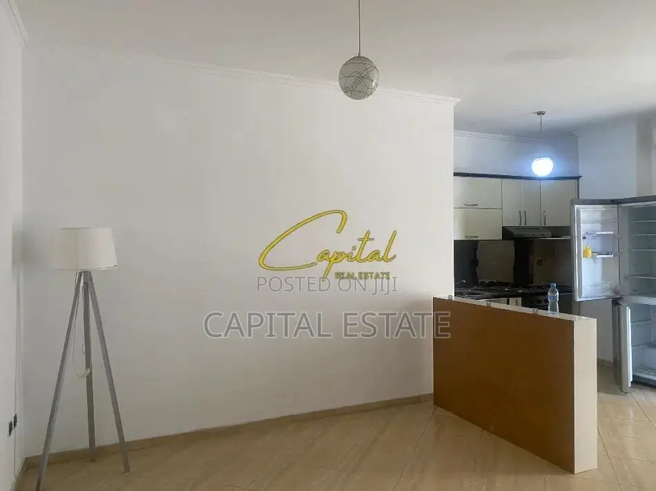 APARTAMENT ME QIRA 2+1 PAZARI I RI 50.000 LEKE