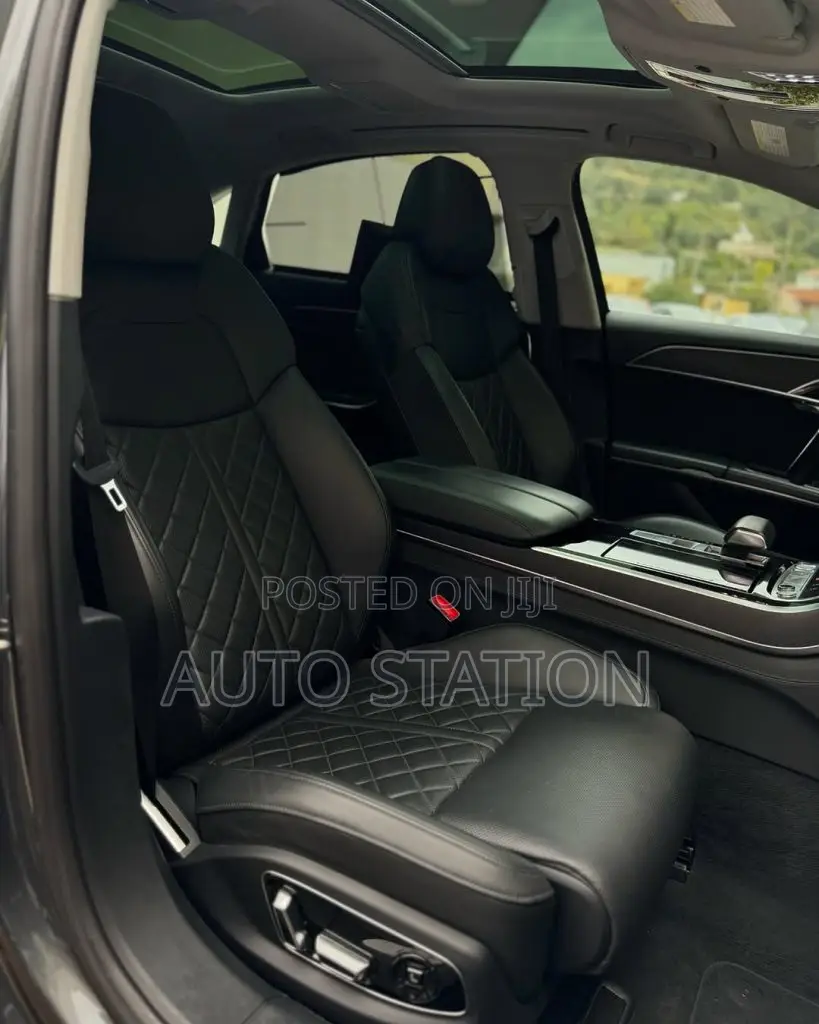 AUDI A8L