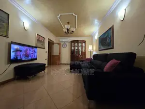 SHITET APARTAMENT 3+1+2 21 DHJETORI 225.000 EURO