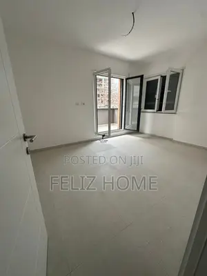 ZYRE ME QERA 120M2 BULEVARDI I RI 60.000 LEKE