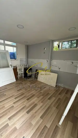 APARTAMENT ME QIRA 3+1 VASIL SHANTO 55.000 LEKE
