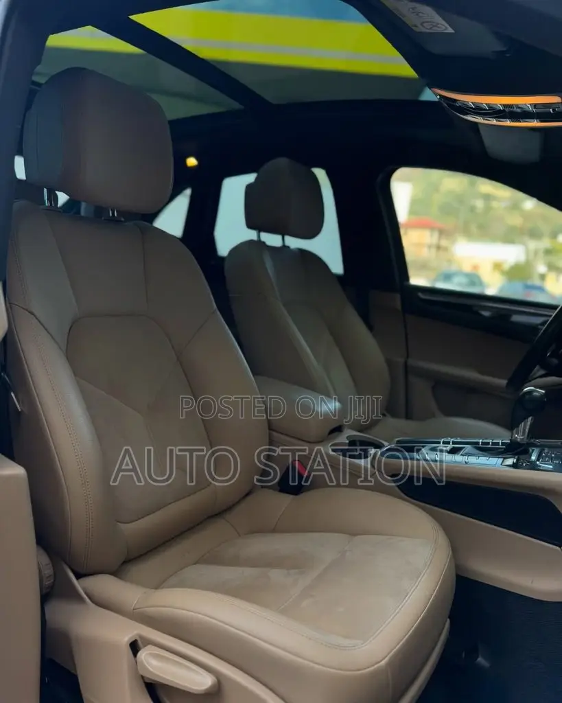 Porsche Macan S