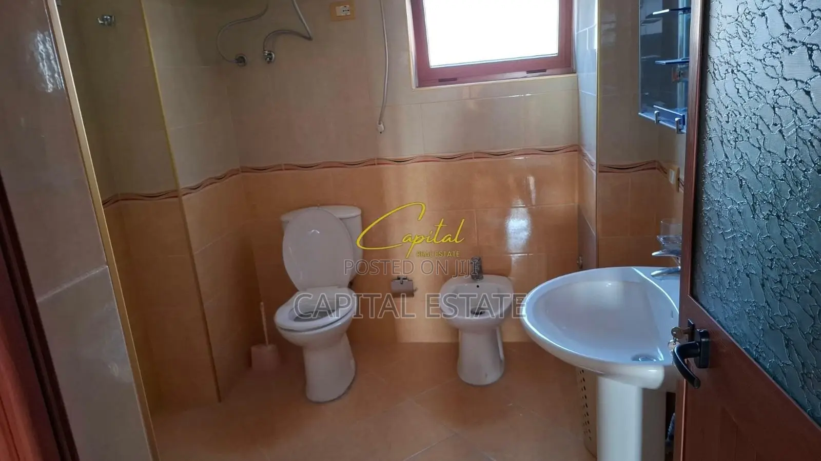 APARTAMENT ME QIRA 2+1 LAPRAKE 60.000 LEKE