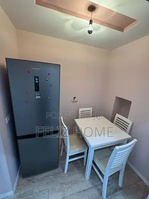 APARTAMENT ME QERA 1+1 21 DHJETORI 60.000 LEKE