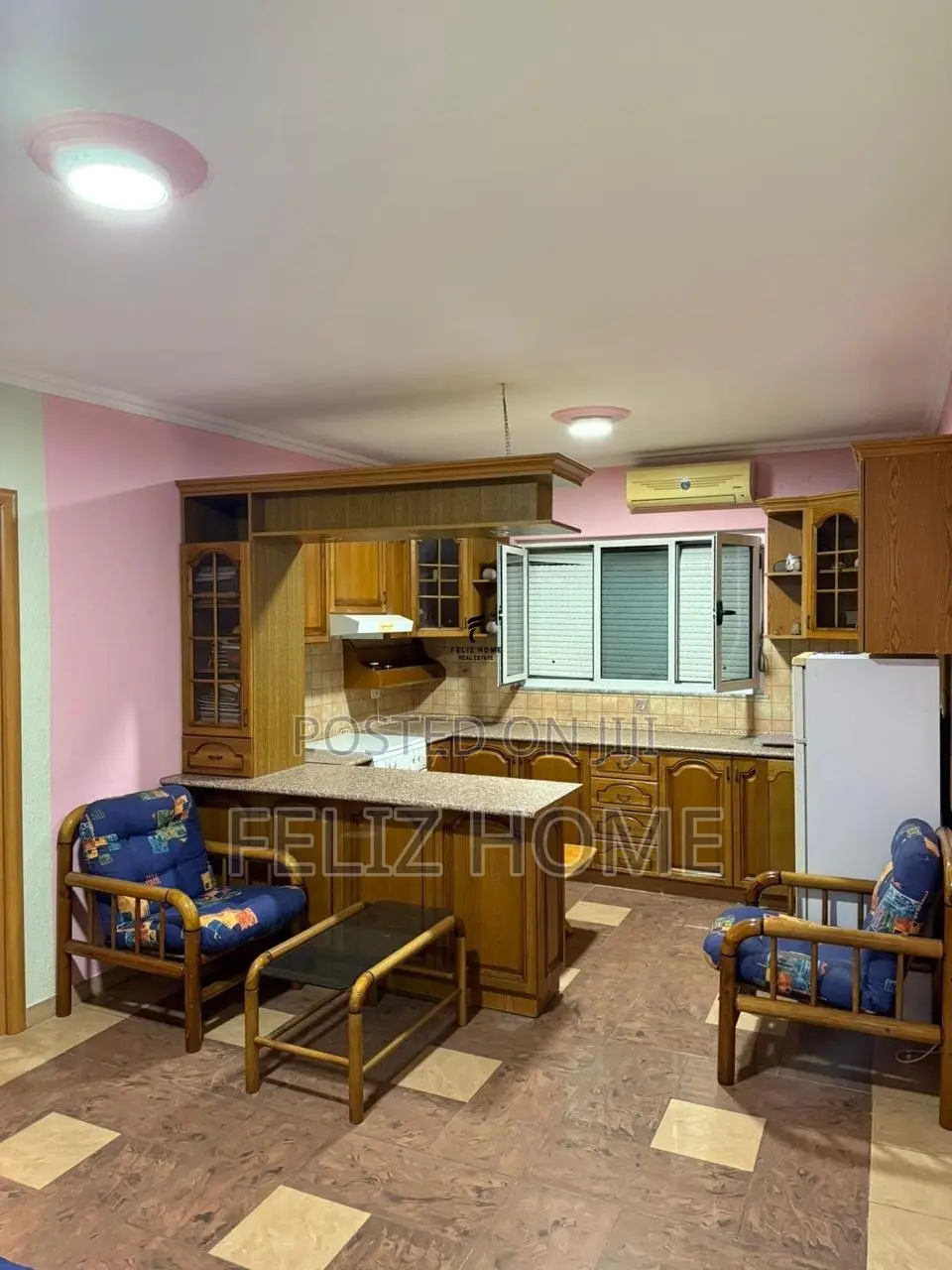 APARTAMENT ME QERA 3+1 XHAMLLIK 60.000 LEKE