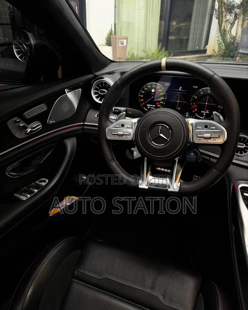 Mercedes Benz GT 63s